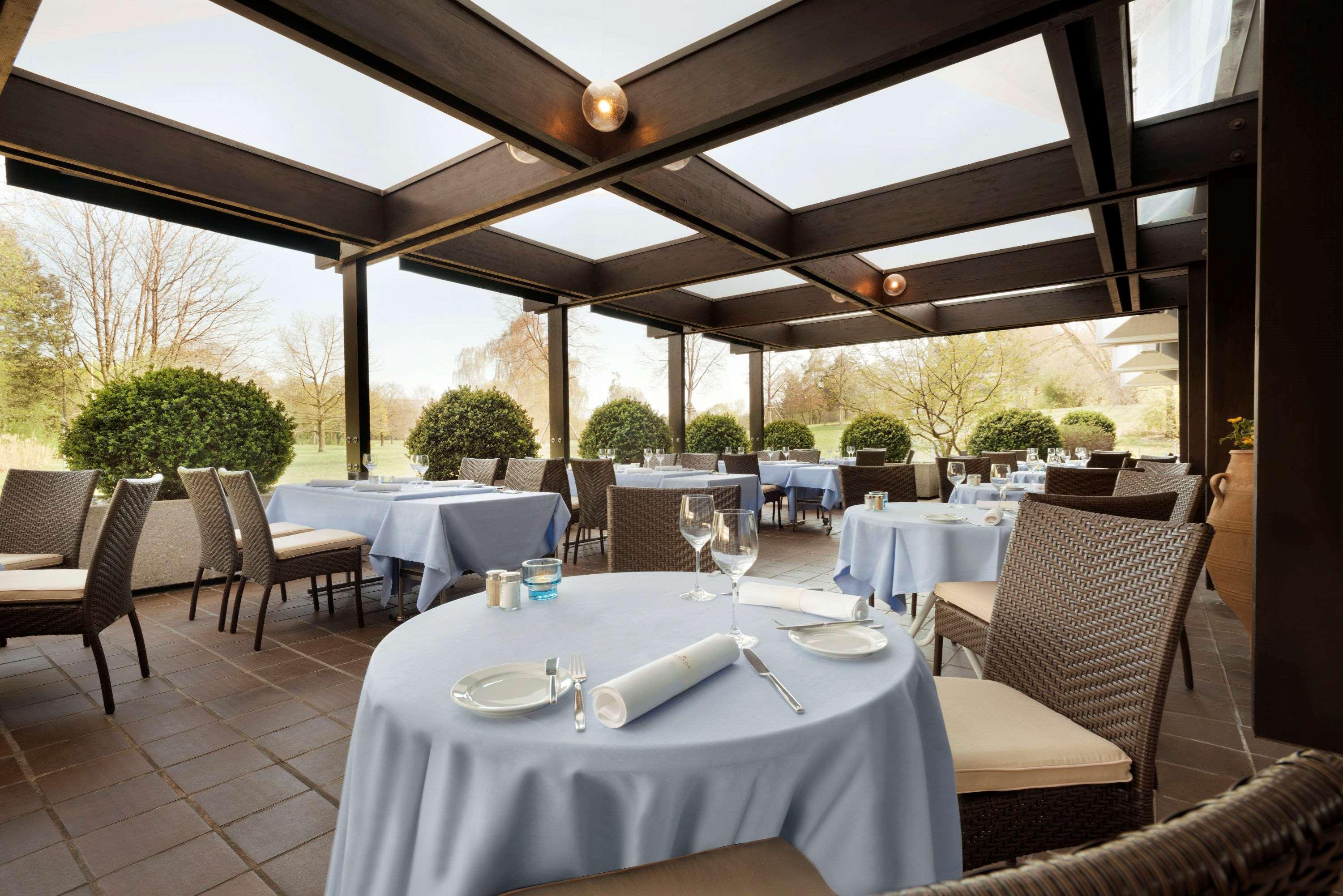 Ramada Nürnberg Parkhotel Bagian luar foto